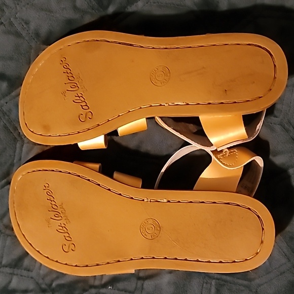 Salt water women sadles - Picture 2 of 4